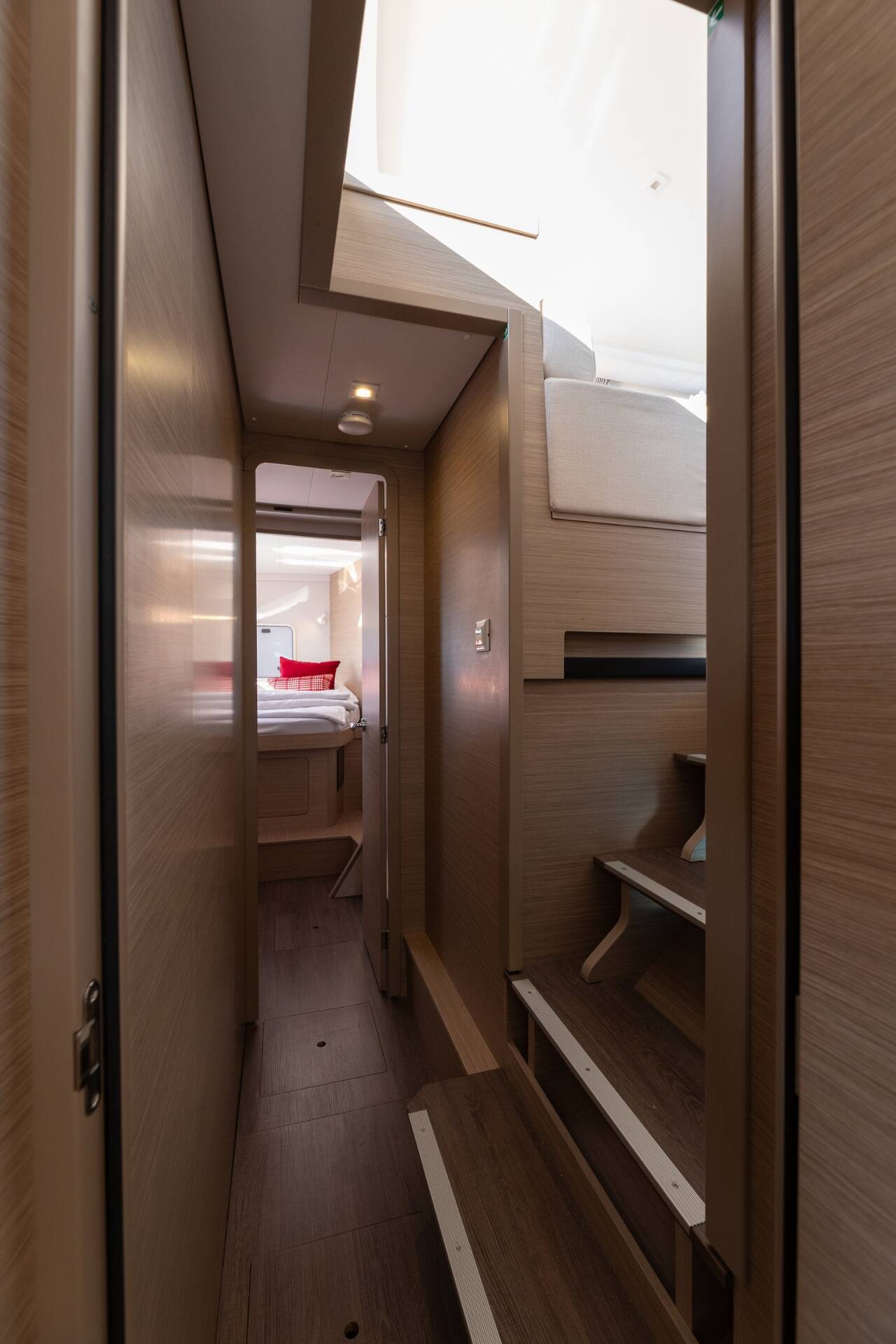 Lagoon 42 Millenium SAX IV