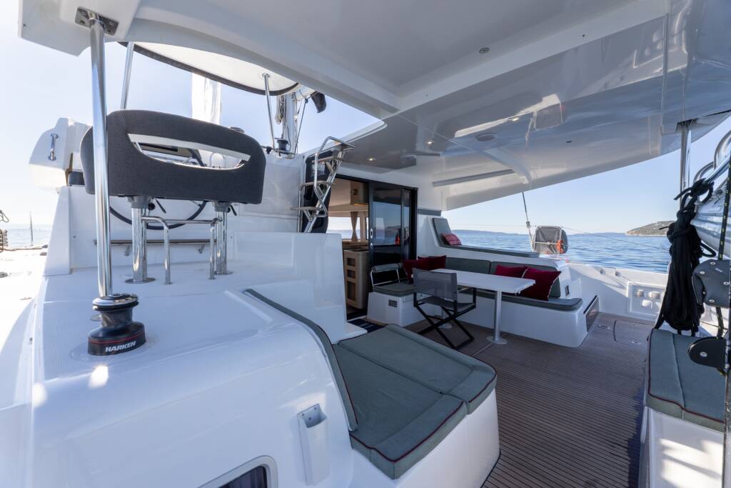 Lagoon 42 Millenium SAX IV