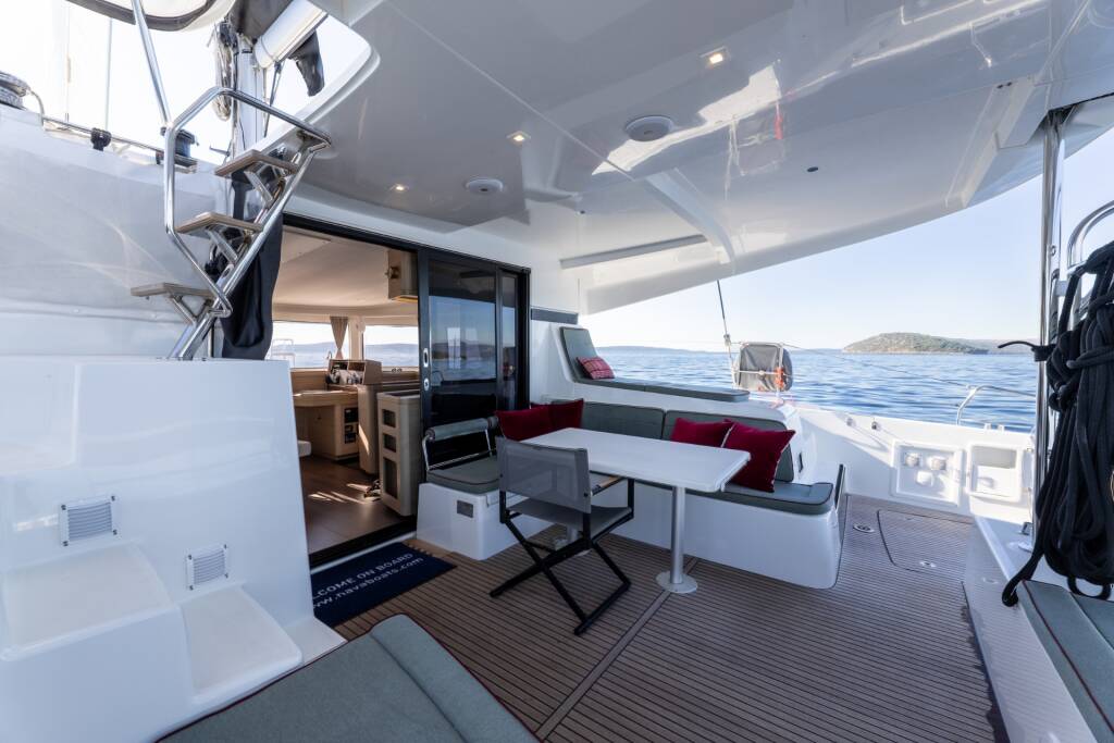 Lagoon 42 Millenium SAX IV