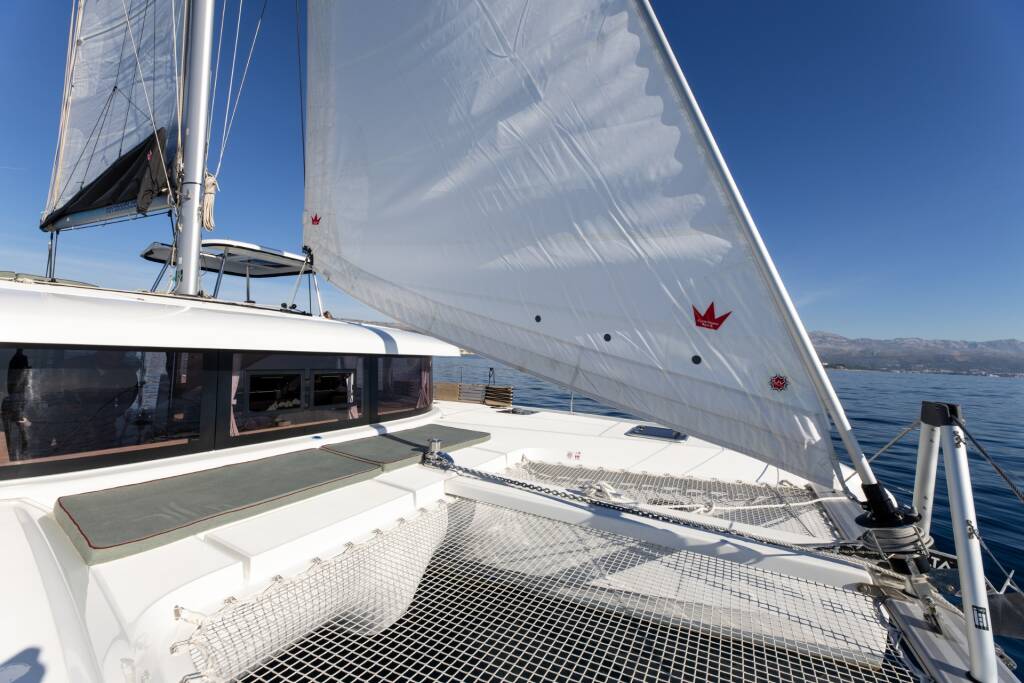 Lagoon 42 Millenium SAX IV