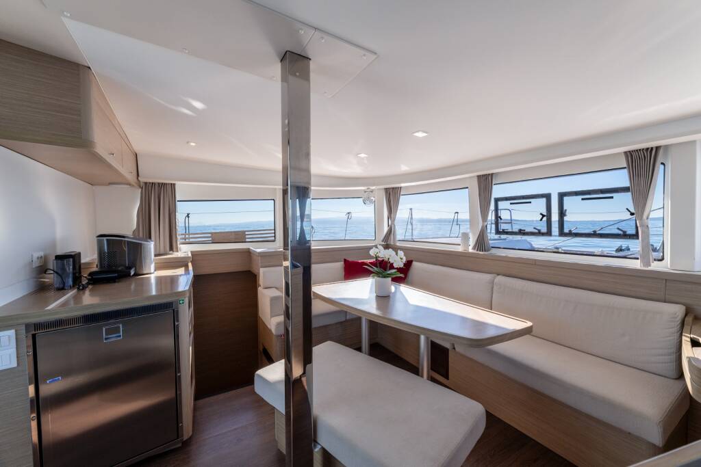 Lagoon 42 Millenium SAX IV