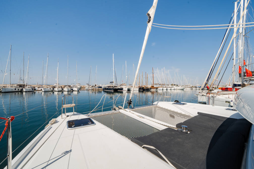 Lagoon 42  CELENA V