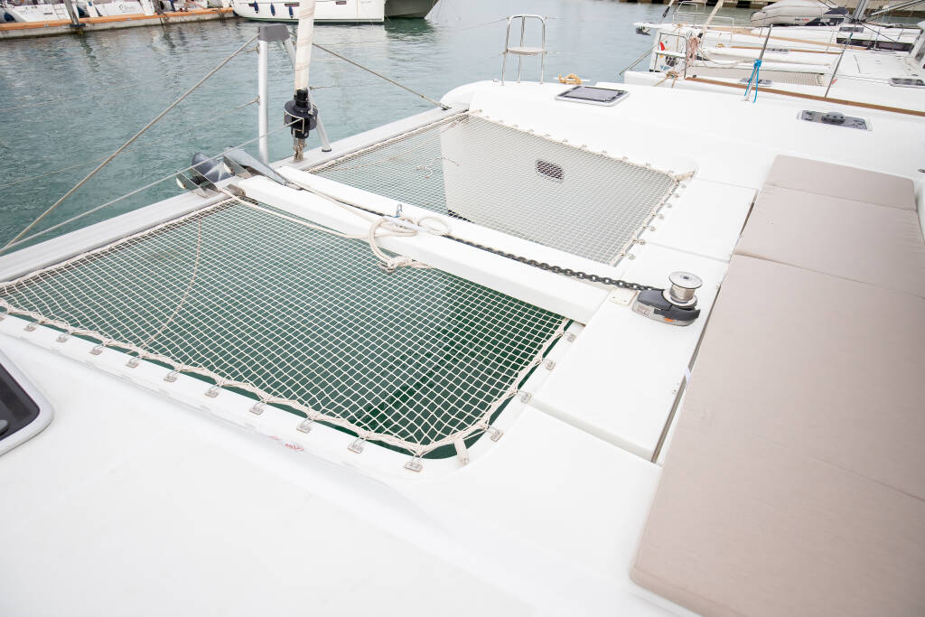 Lagoon 42 Emozione - Premium line