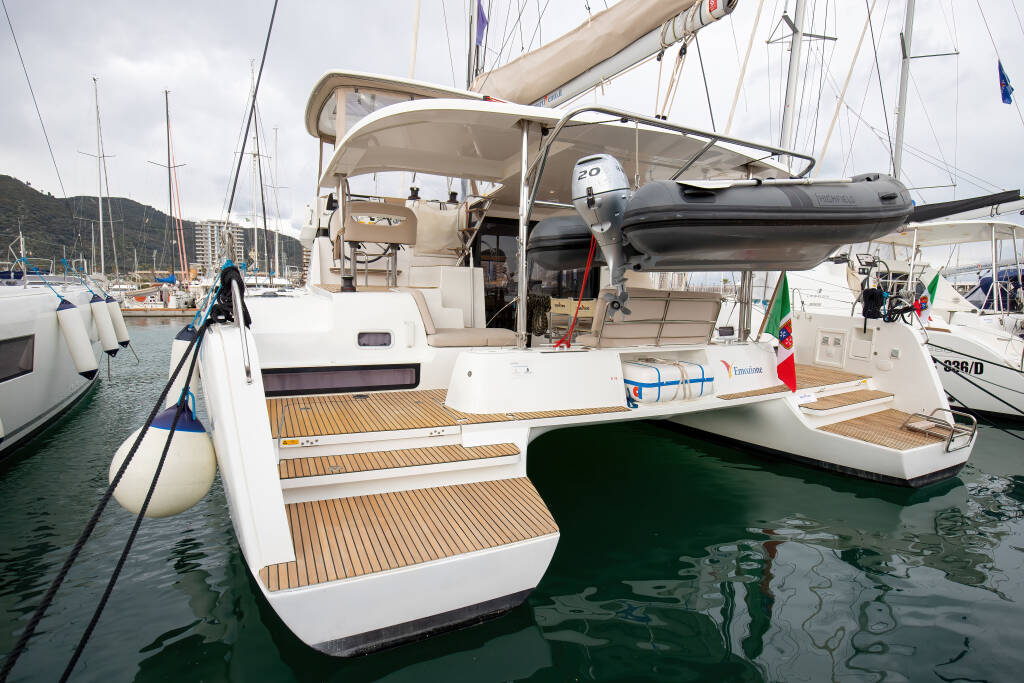 Lagoon 42 Emozione - Premium line