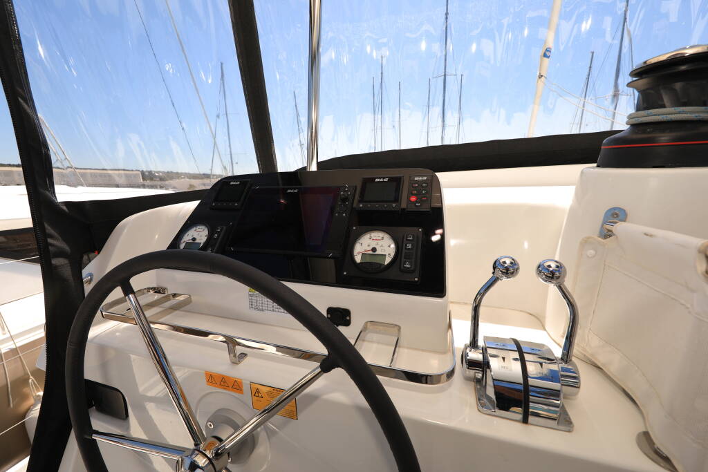 Lagoon 42 ZEUS