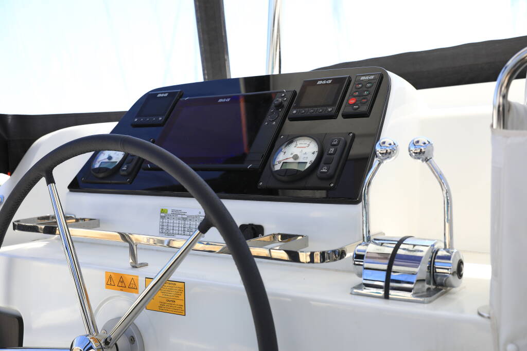 Lagoon 42 ZEUS