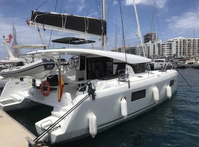 Lagoon 42 Mares