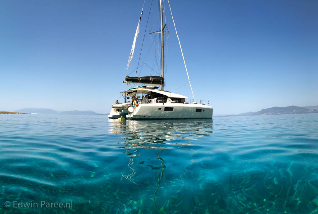 Lagoon 42 No Name: Master Cabin #2 (Cabin Charter 2 pax) FULLY CREWED, ALL EXPENSES