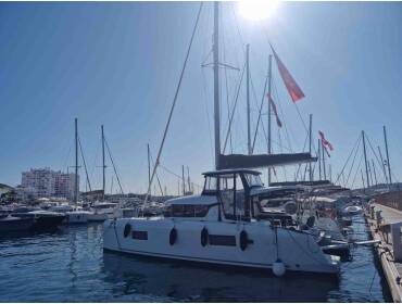 Lagoon 42 Best Elli