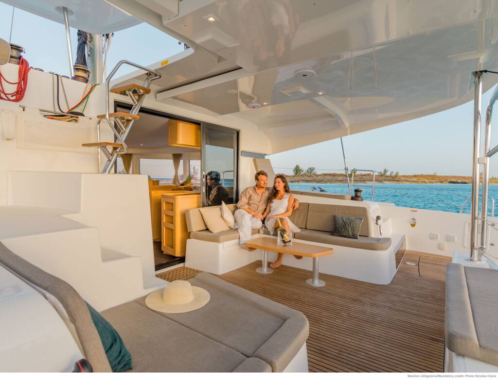 Lagoon 42 SKYLIGHT