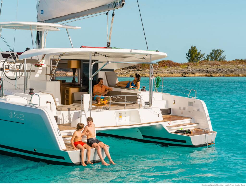Lagoon 42 SKYLIGHT