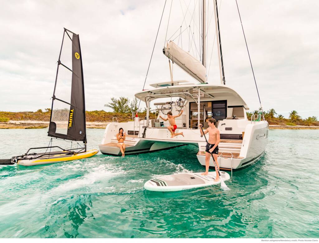Lagoon 42 SKYLIGHT