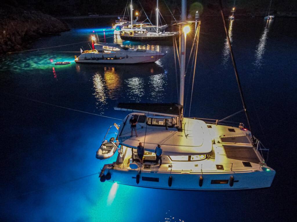 Lagoon 42 Aurora