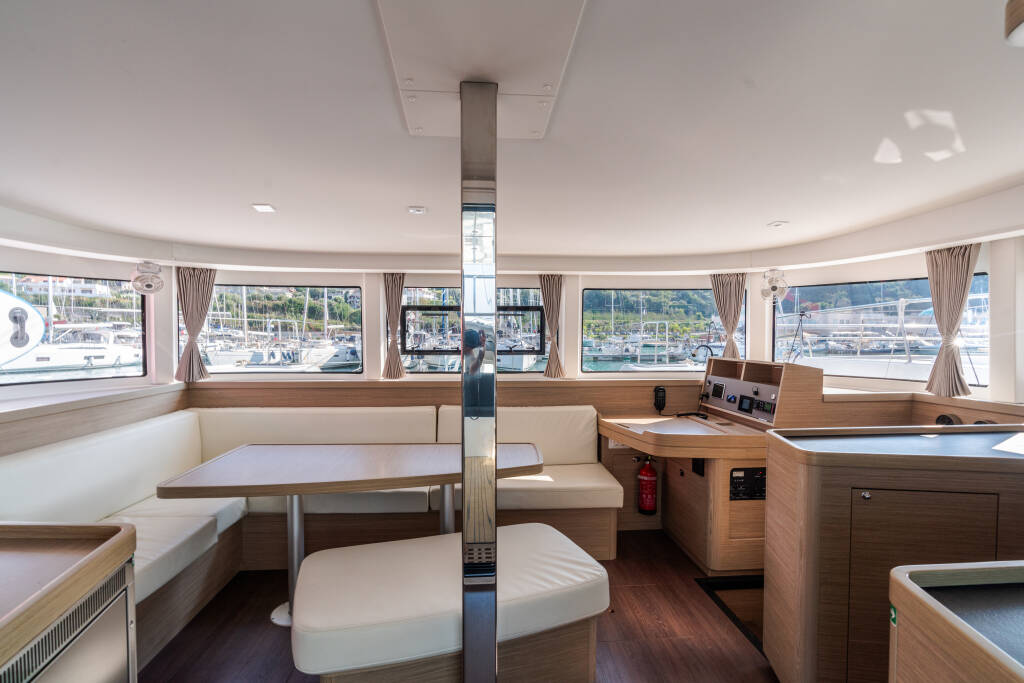 Lagoon 42 Sirius - Premium line
