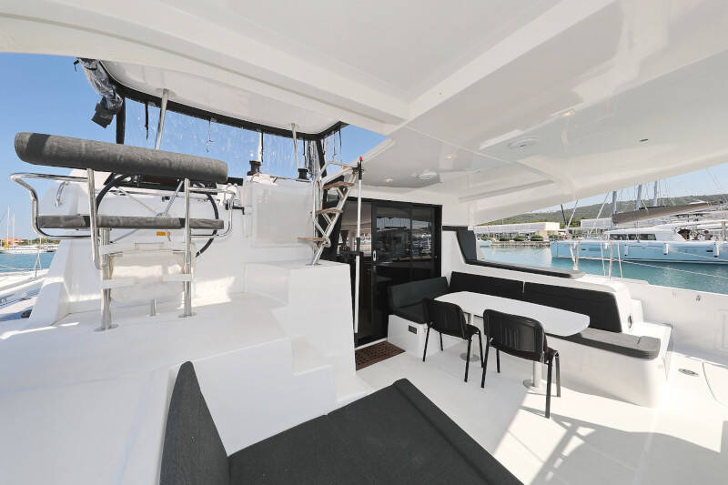Lagoon 42 ROYAL SALUTE