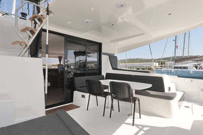 Lagoon 42 ROYAL SALUTE