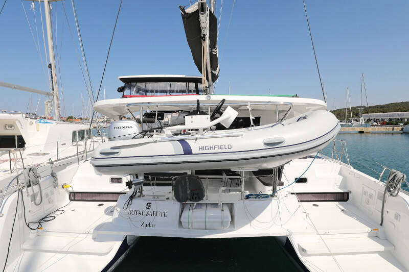 Lagoon 42 ROYAL SALUTE