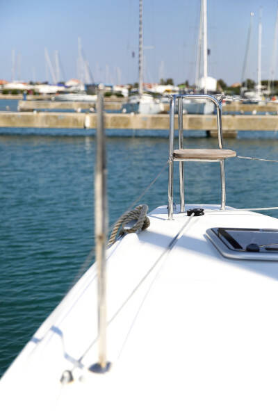 Lagoon 42 ROYAL SALUTE