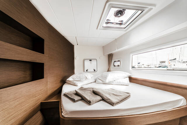 Lagoon 42 ARTEMIS