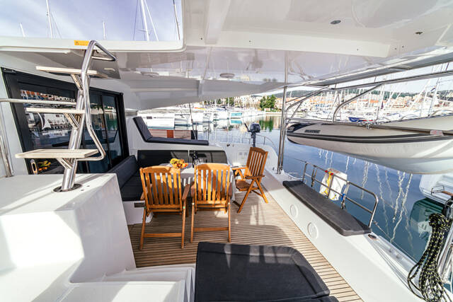 Lagoon 42 ARTEMIS
