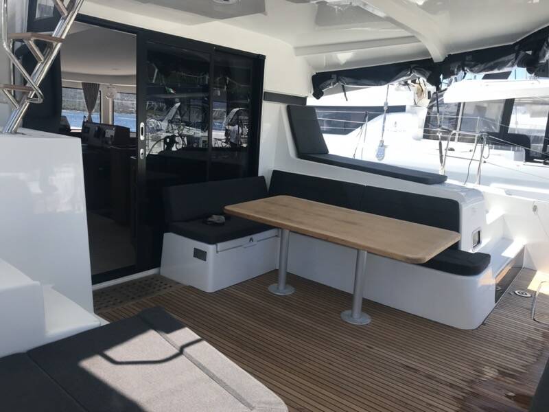 Lagoon 42 Zippiri (WM, Inverter, Heating)