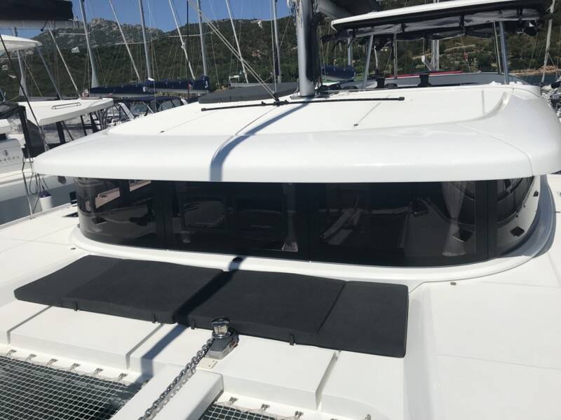 Lagoon 42 Zippiri (WM, Inverter, Heating)