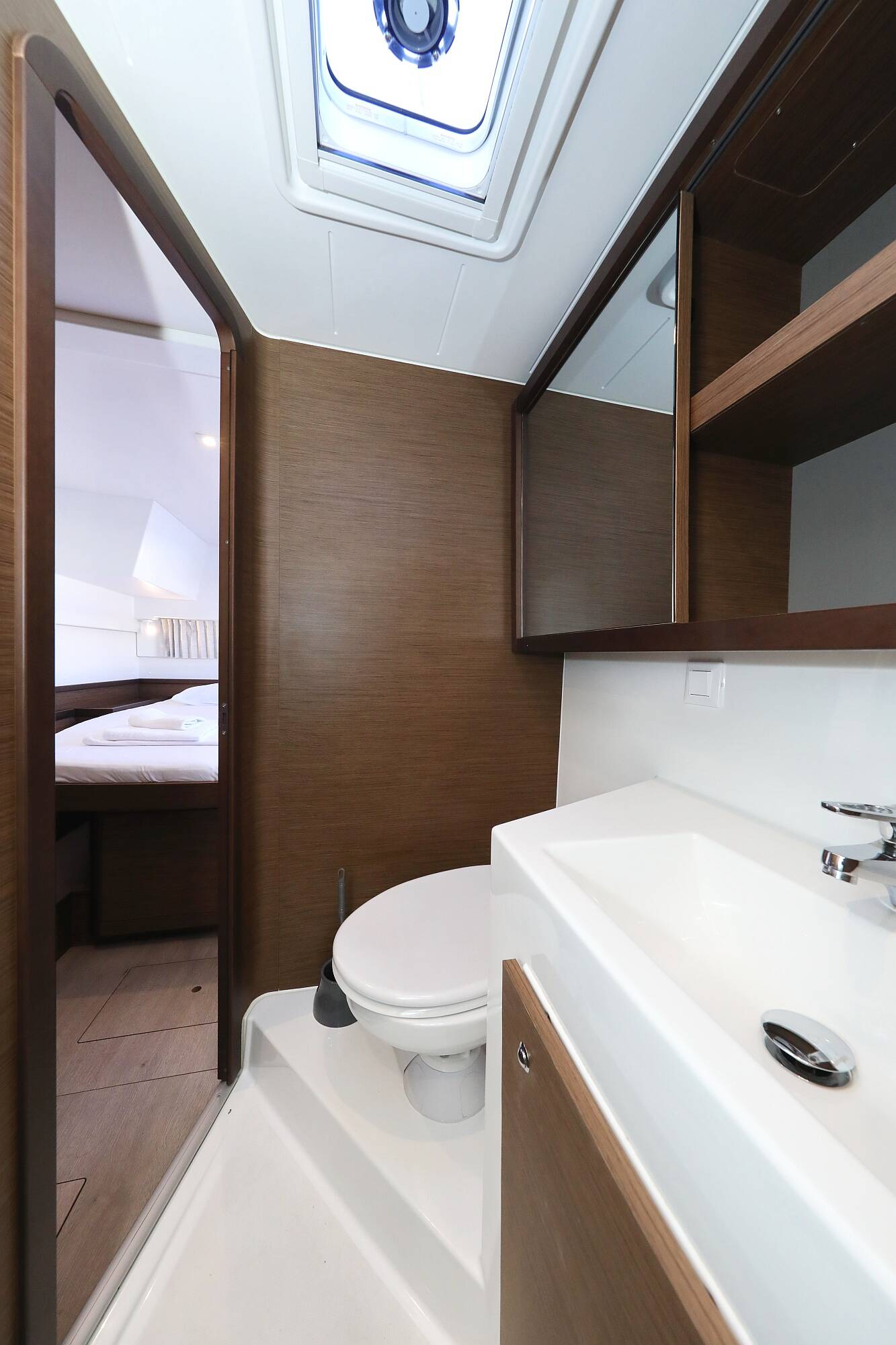 Lagoon 42 REA