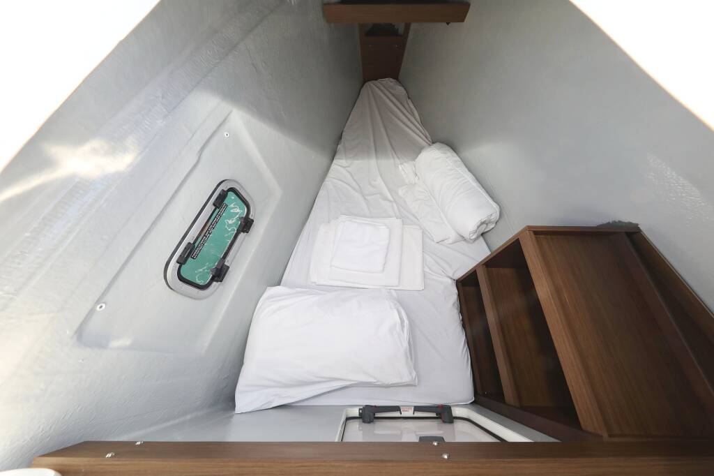 Lagoon 42 REA