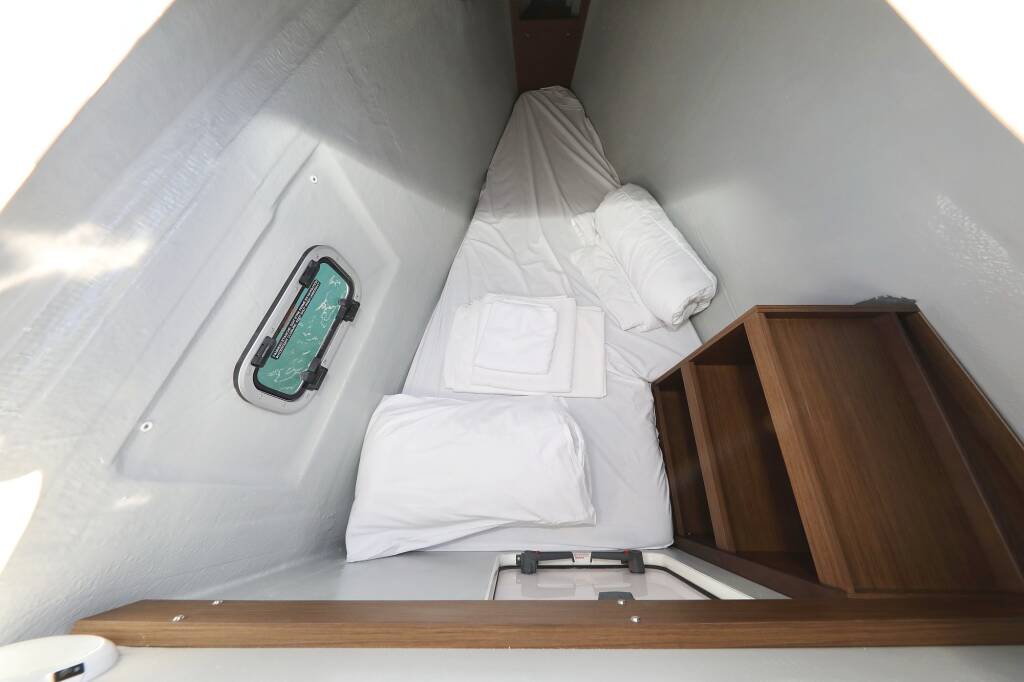 Lagoon 42 REA
