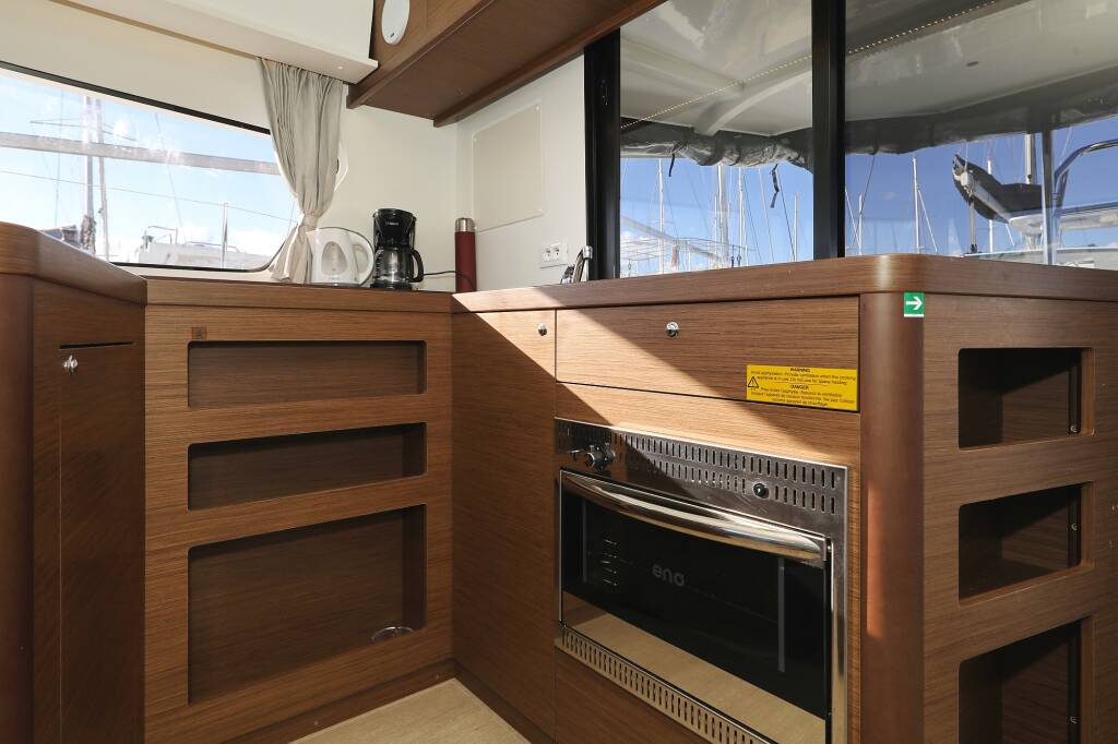 Lagoon 42 REA