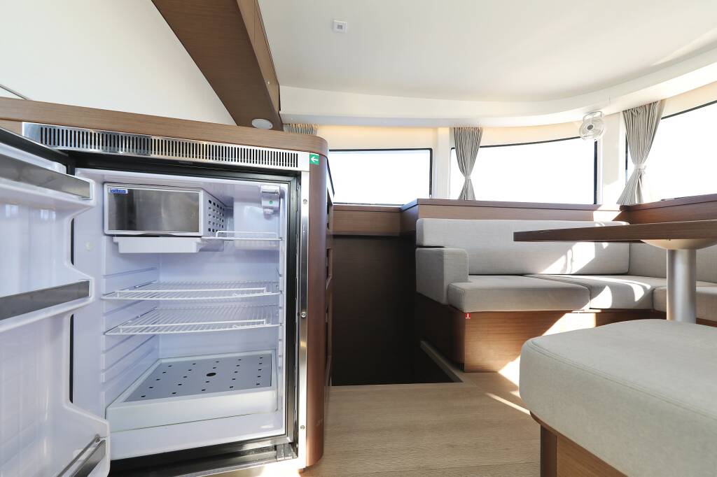 Lagoon 42 REA