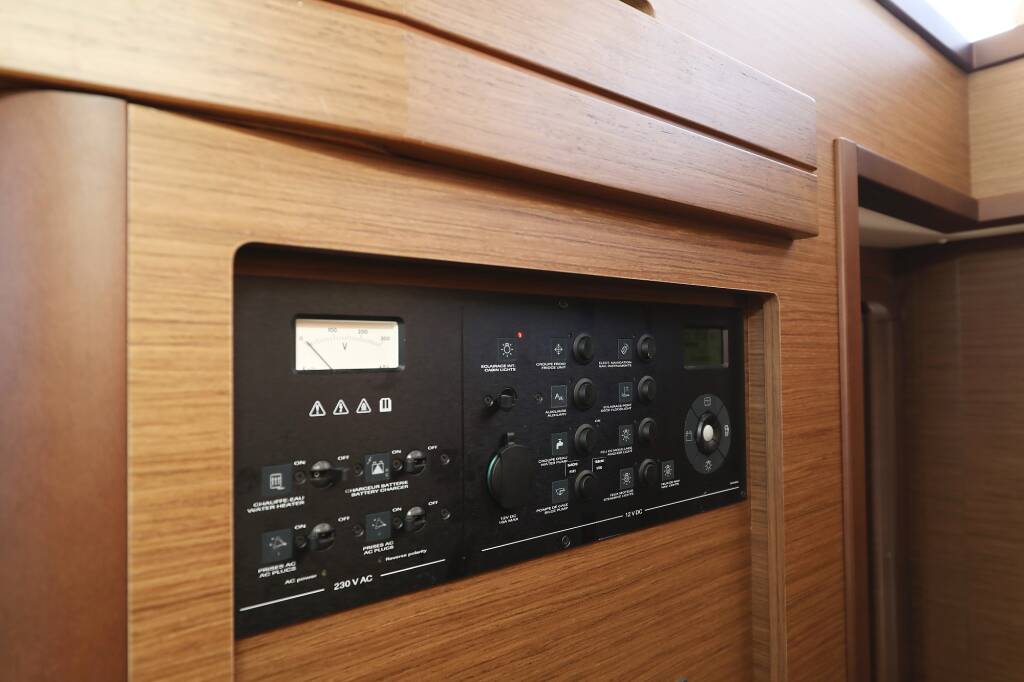Lagoon 42 REA