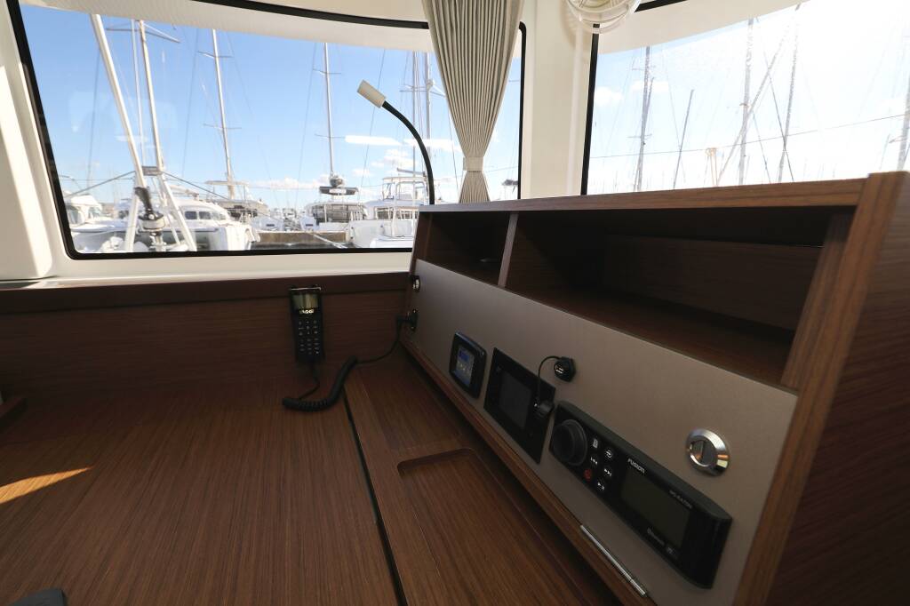 Lagoon 42 REA