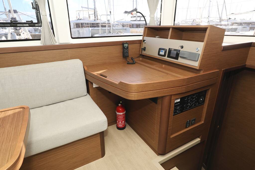 Lagoon 42 REA
