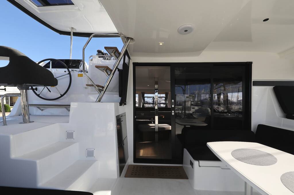 Lagoon 42 REA