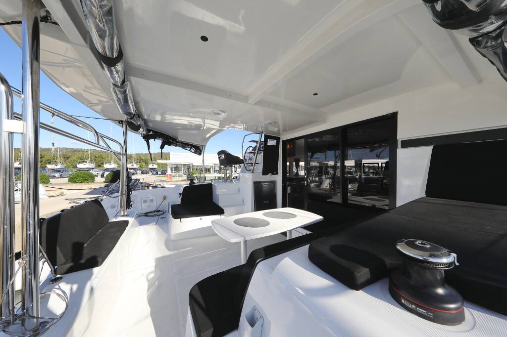 Lagoon 42 REA