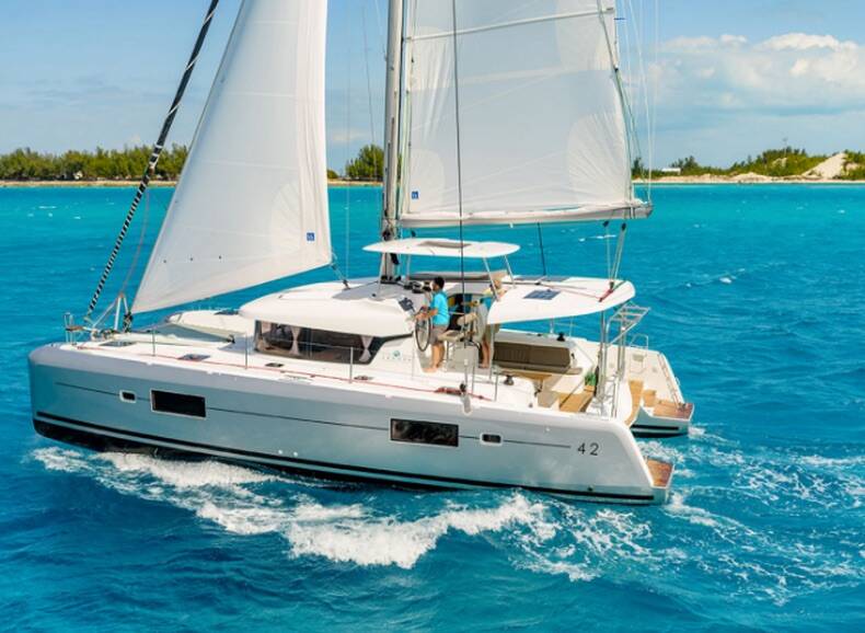 Lagoon 42 No Name: Forward Cabin #2 (Cabin Charter 2 pax) FULLY CREWED, ALL EXPENSES