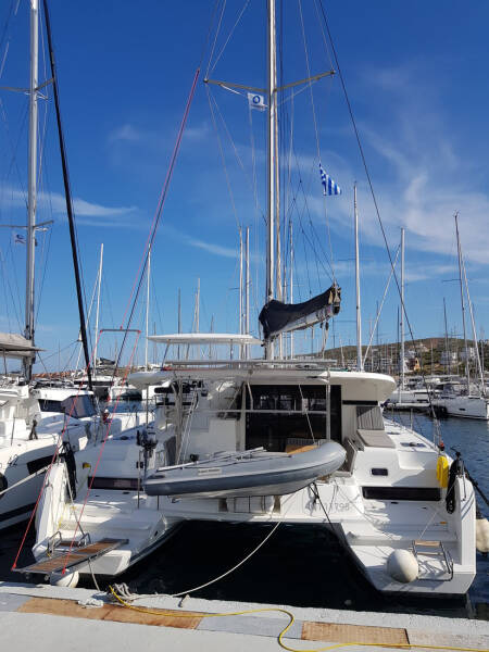 Lagoon 42 Chamotte