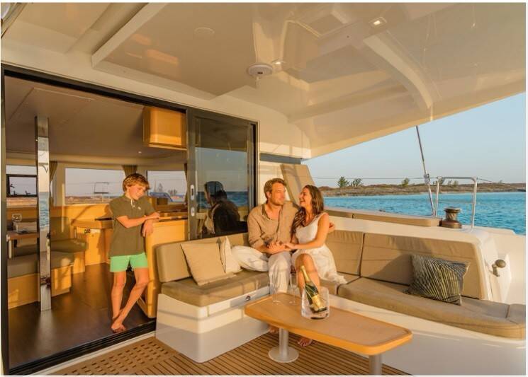 Lagoon 42 BELLATRIX