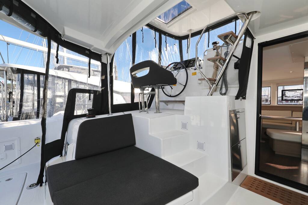 Lagoon 42 EQUATOR