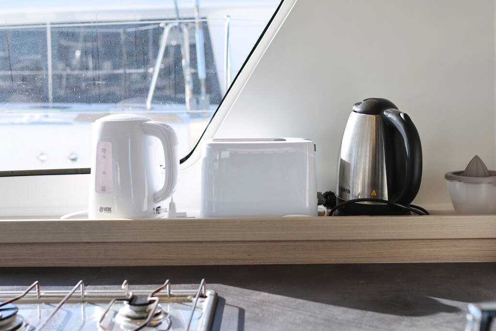 Lagoon 42 EQUATOR