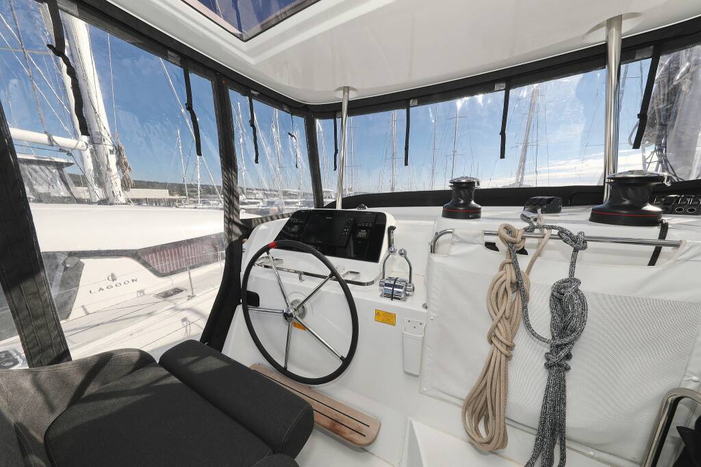 Lagoon 42 EQUATOR
