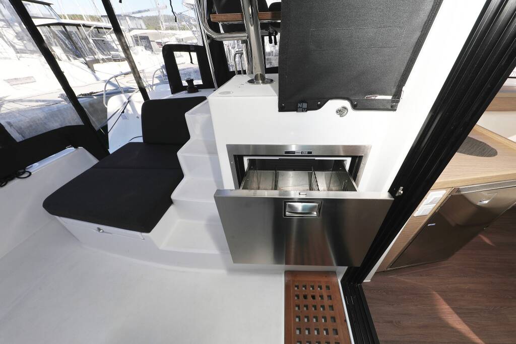 Lagoon 42 EQUATOR