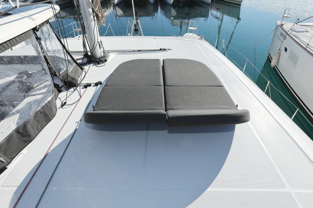 Lagoon 42 EQUATOR