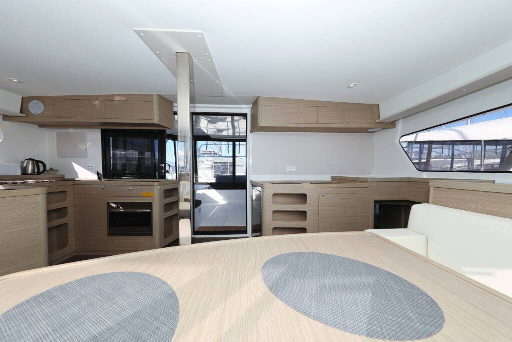 Lagoon 42 EQUATOR