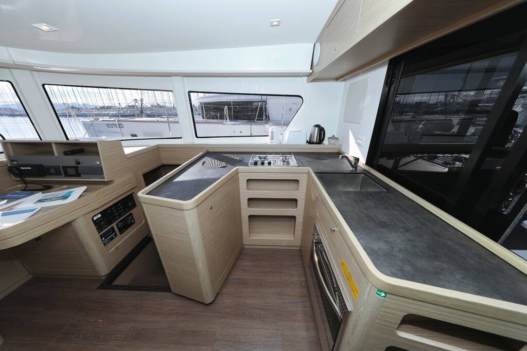 Lagoon 42 EQUATOR