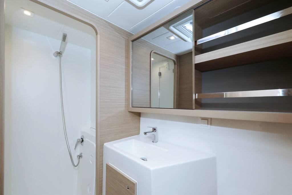 Lagoon 42 EQUATOR