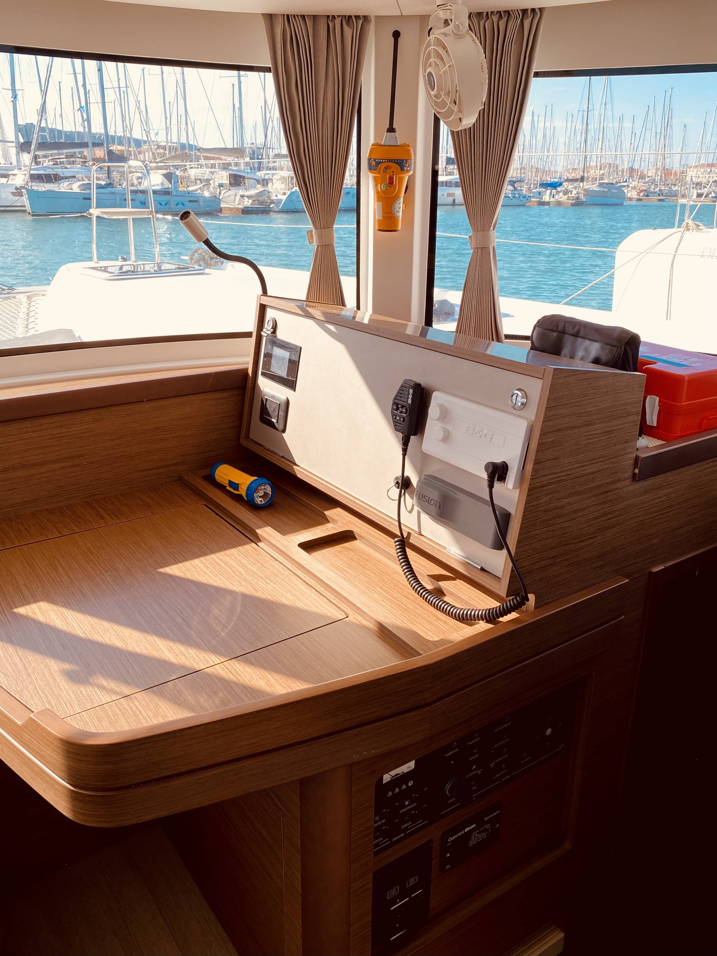 Lagoon 42 Kaiki (Pax 10)