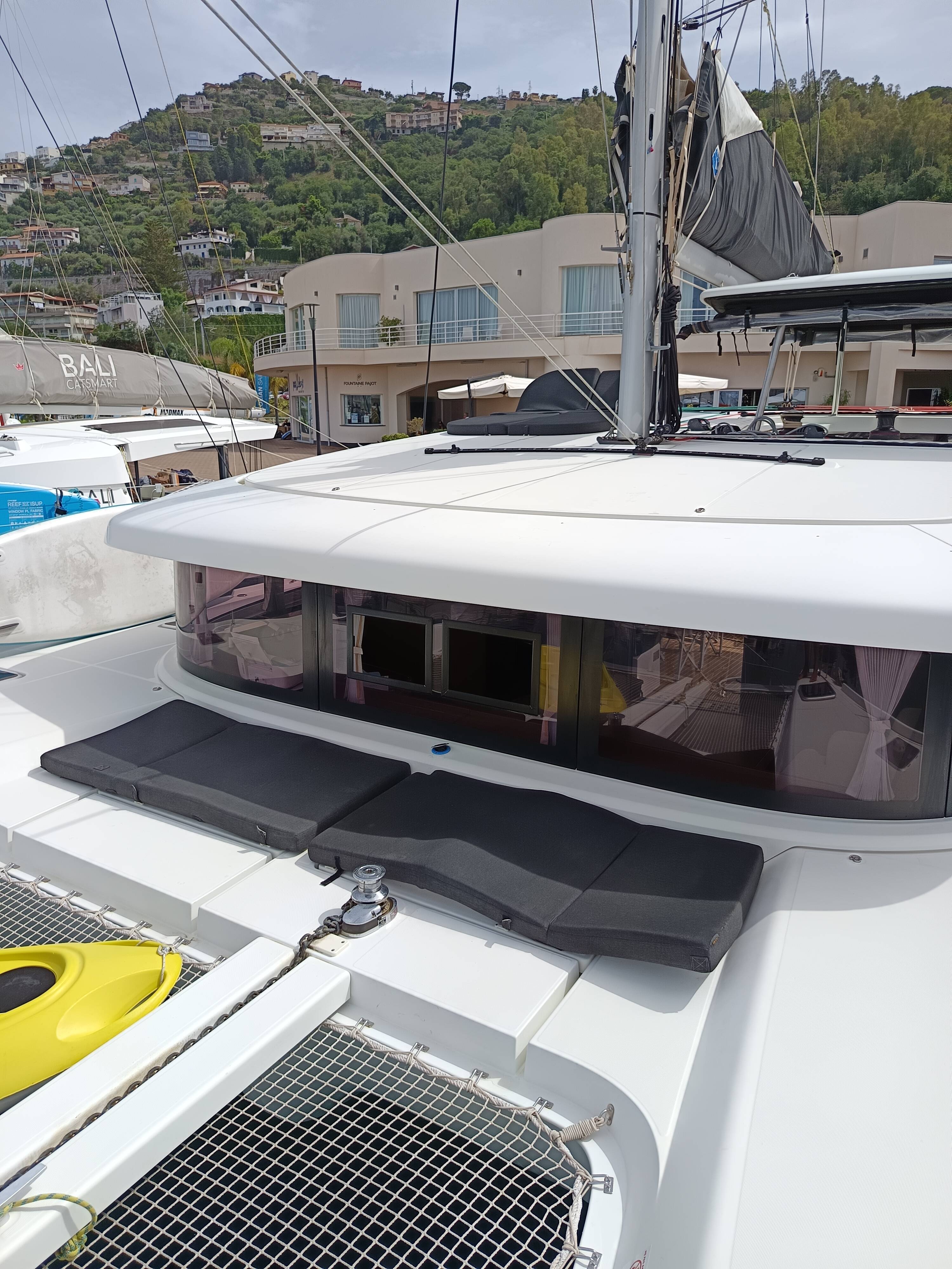 Lagoon 42 Waterworld