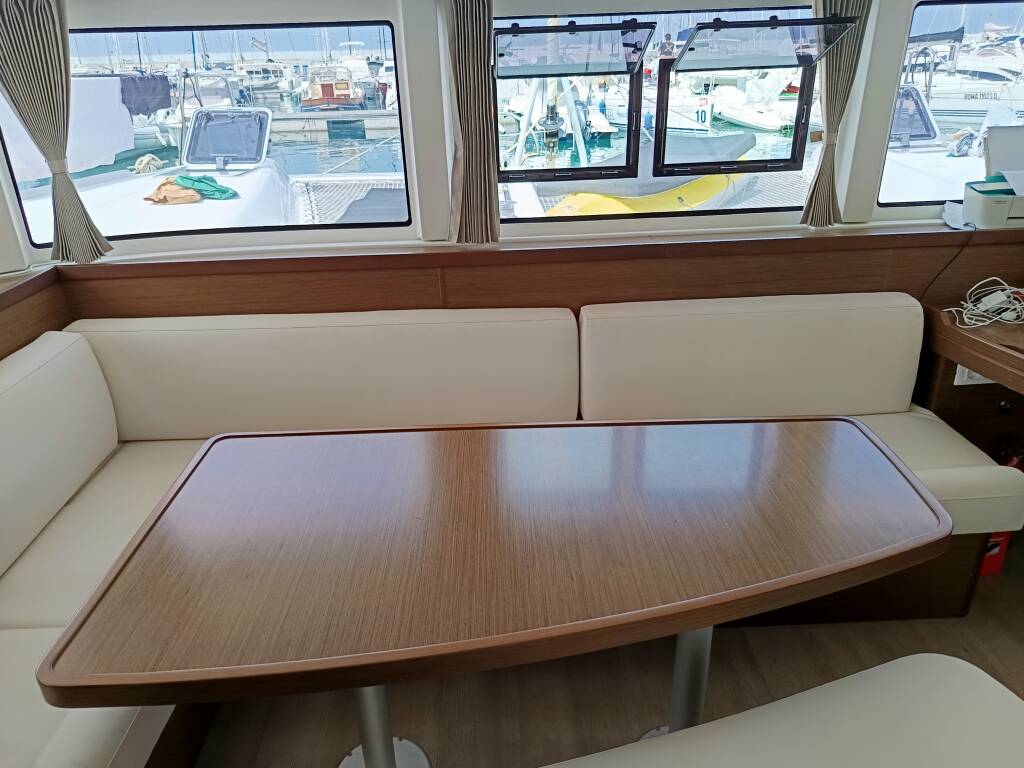 Lagoon 42 Waterworld